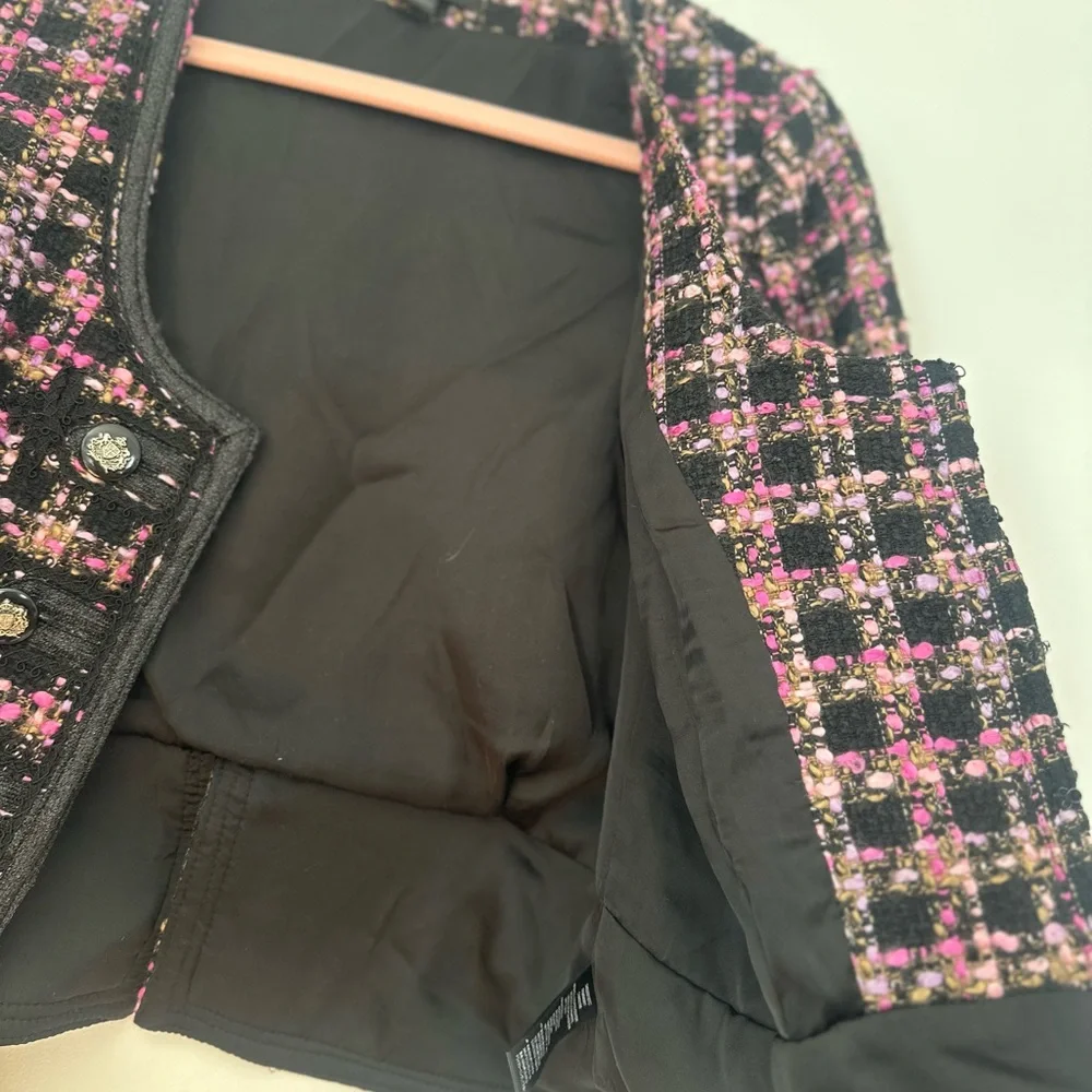 Forever 21 Black and Pink Tweed Open-Front Blazer - Picture 6 of 7